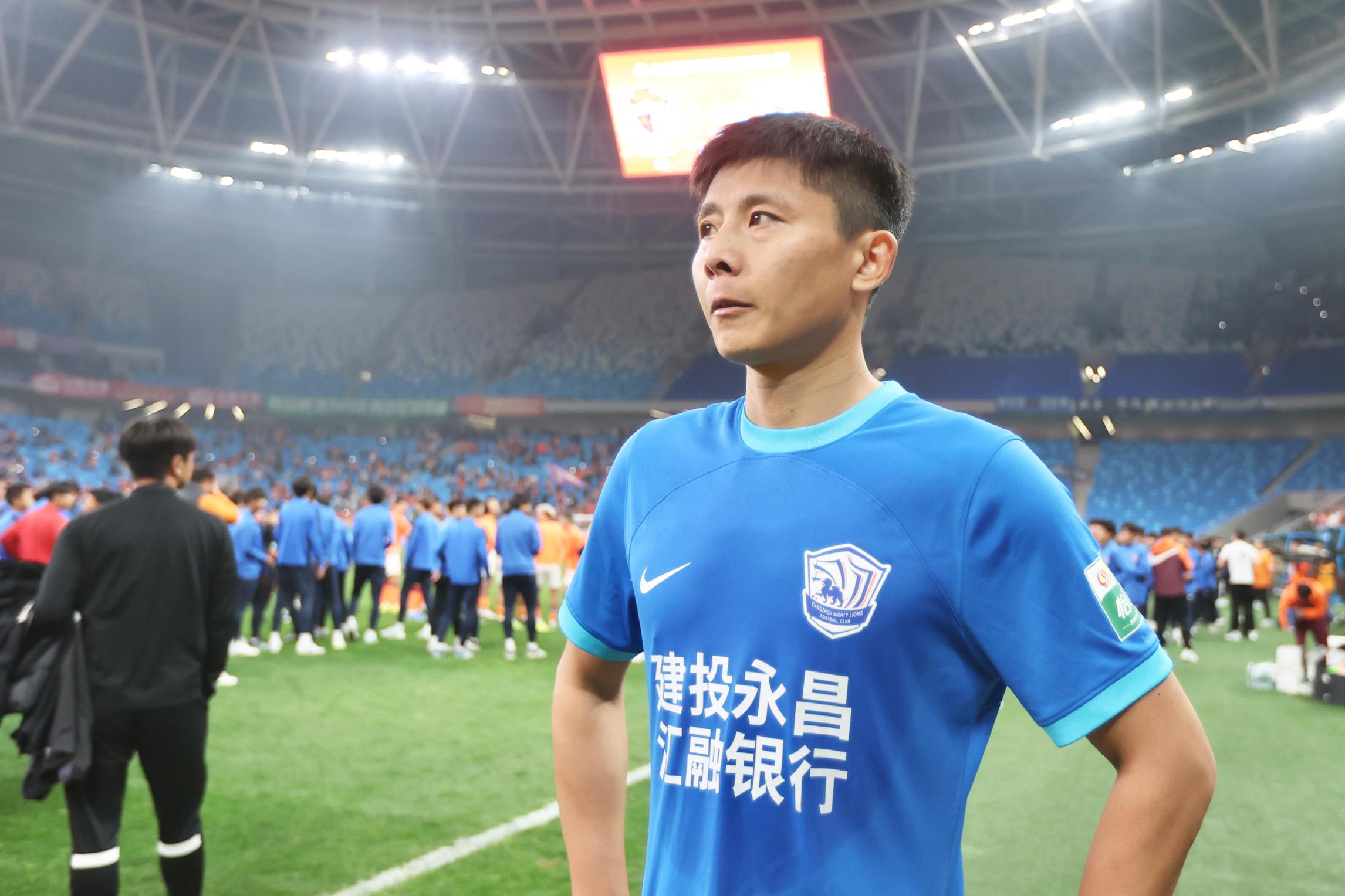 今天第5個！鄭凱木質(zhì)疑滄州：連續(xù)四年欠球員工資，還能過準(zhǔn)入？