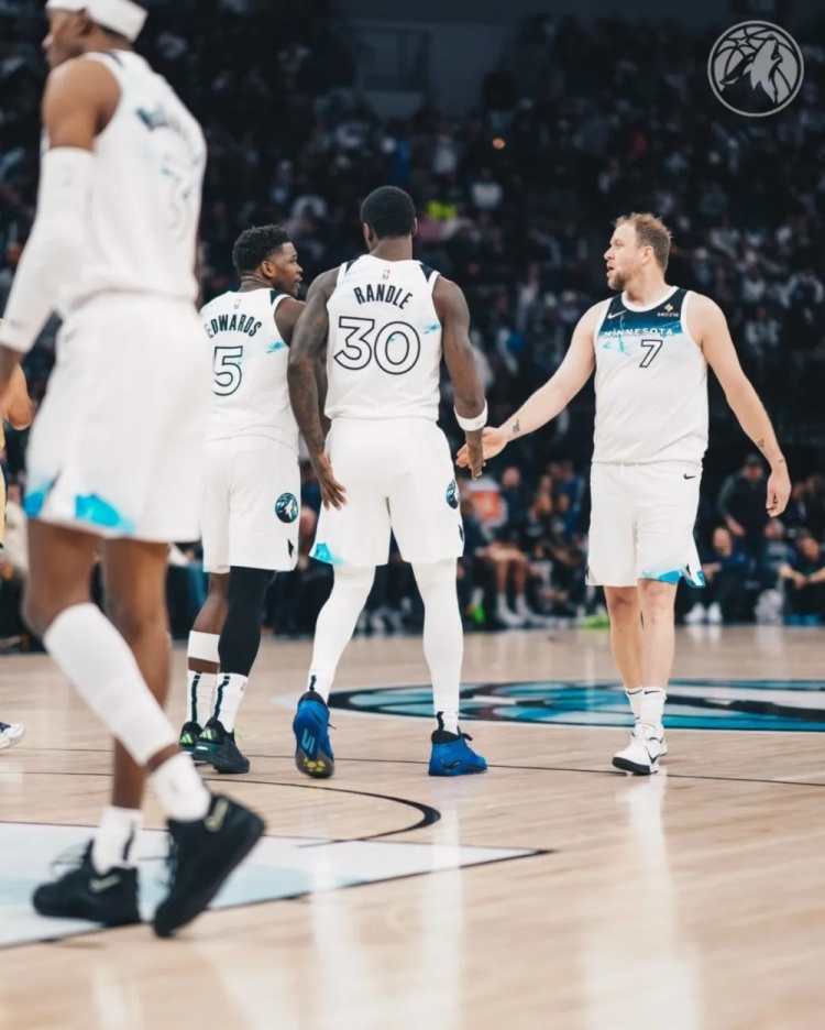 拿0分的NBA首發(fā)，所有人都為他叫好
