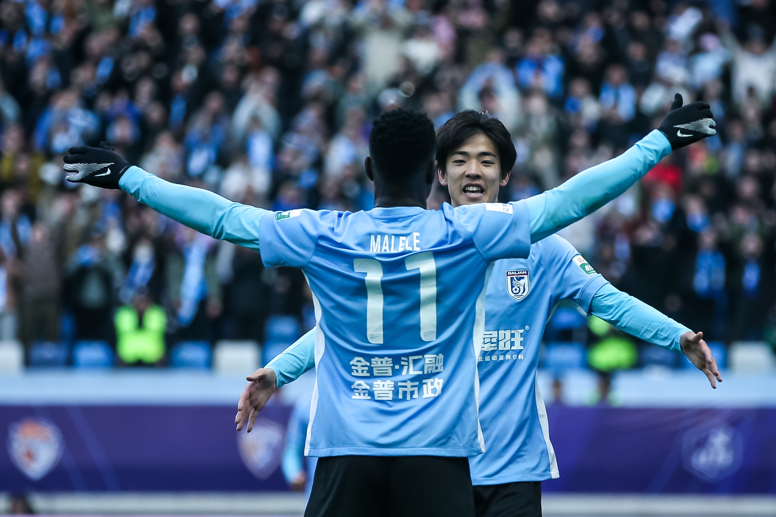 青春風暴刮起來！19歲朱鵬宇&18歲王鈺棟處子球 19歲李新翔1射2傳